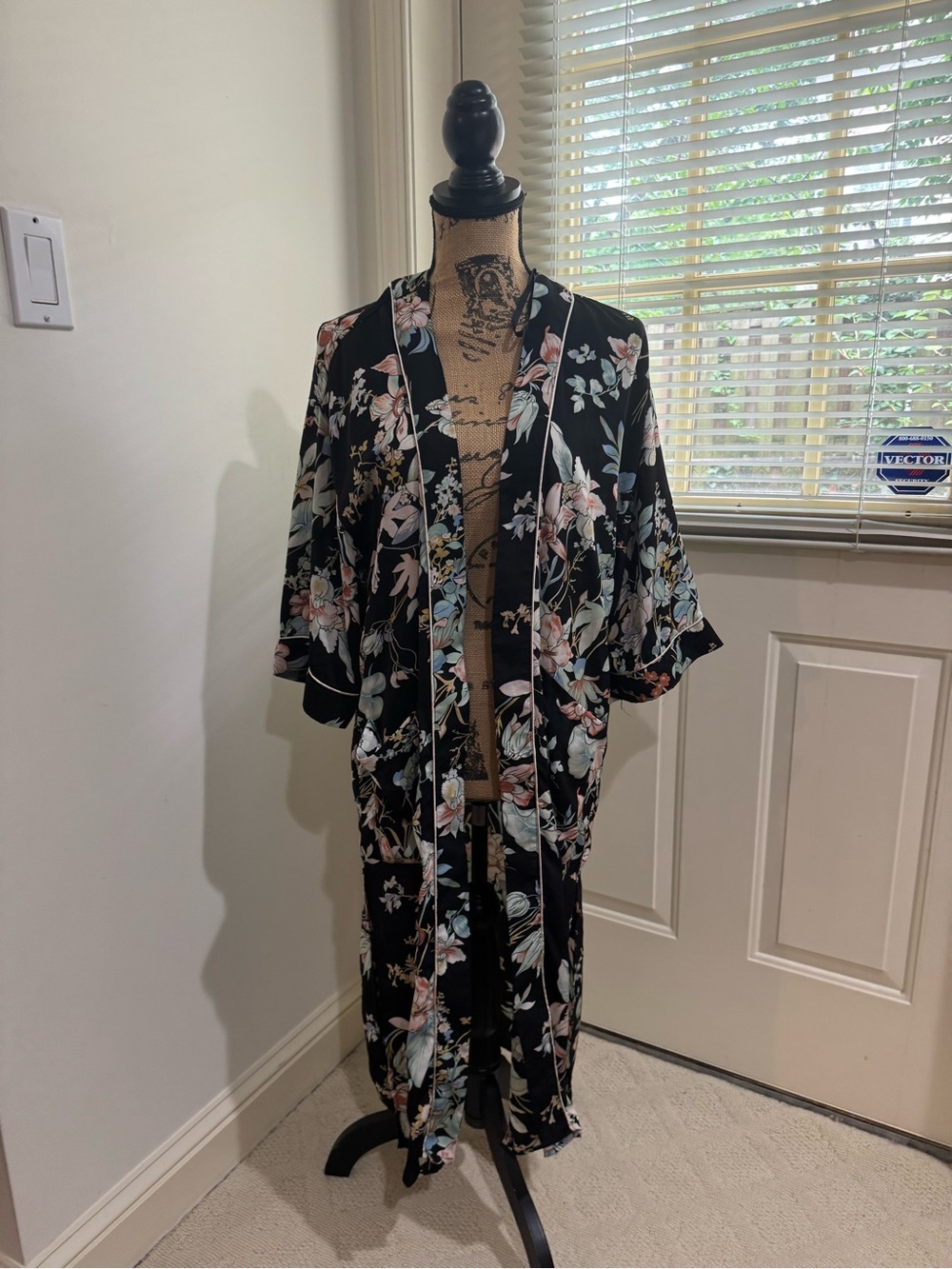 Black Floral Kimono robe size M
